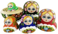 Perfect Mother's Day Gift Set Of 15 Big Bulky Strawberry Colourful Basswood Wooden Traditional Russian Nesting Dolls Matryoshka Kids Stacking Toys Christmas Birthday Festival Gifts -Funko Favour 6 114