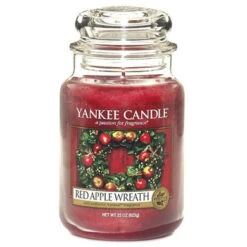 YANKEE CANDLE Medium Jar Candle, Christmas Magic, Red