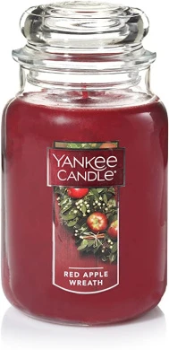 YANKEE CANDLE Medium Jar Candle, Christmas Magic, Red 8 YANKEE CANDLE Medium Jar Candle, Christmas Magic, Red - Image 6