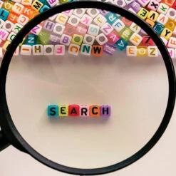 Peirich Friendship Bracelet Making Beads Kit, Letter Beads,22 Multi-Colour Embroidery Floss Over 1900 Pcs"A-Z" Alphabet Beads Beads Bracelets String Kit For Jewellery Making Christmas Birthday Gifts -Funko Favour 6 914